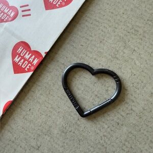 Human Made / Heart Carabiner Keychain + Shopping Bag / black